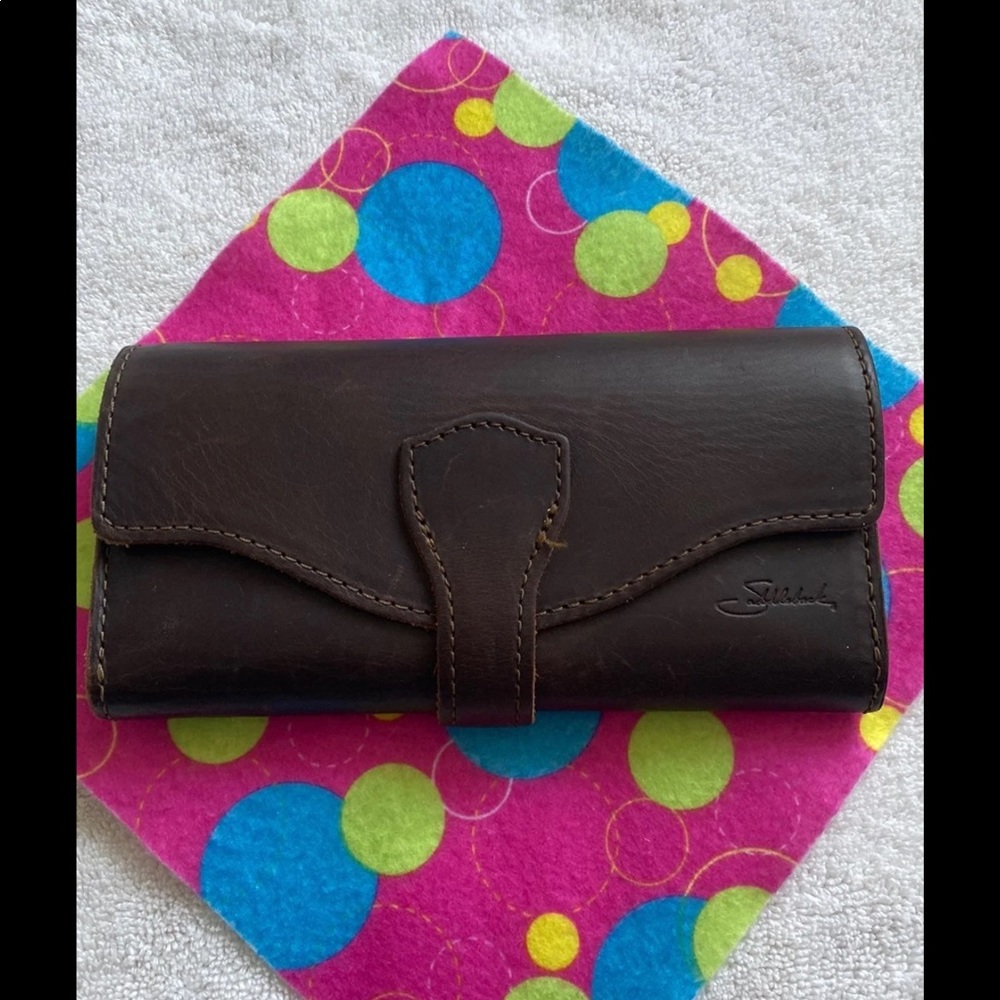 🌹🌹🌹SOLD🌹🌹🌹Saddleback Long Trifold Wallet
